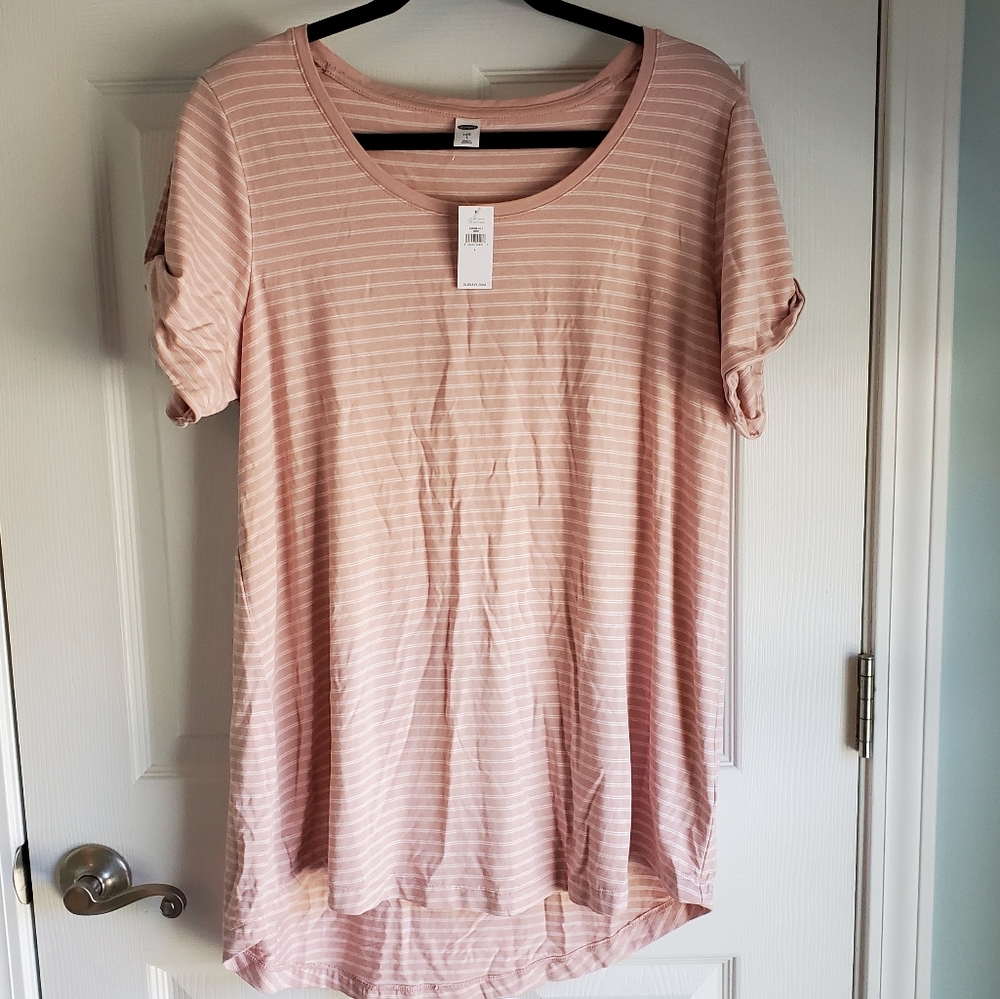 NWT - Old Navy Luxe twist sleeve tunic top